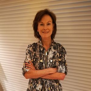 Meet your Posher, Debbie